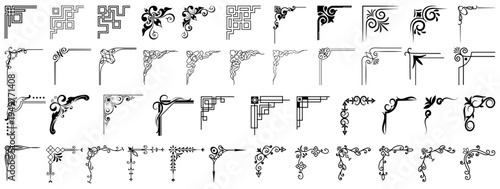 Vintage decorative corner ornaments. Vintage corner set. vector frame corners