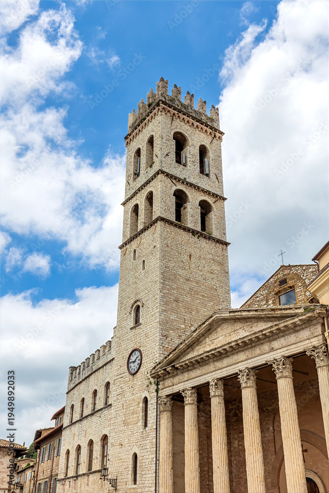 Fototapeta premium The Temple of Minerva (Italian: Tempio di Minerva) is an ancient Roman building located in Assisi, Umbria, central Italy. The temple is located in the town's central square, Piazza del Comune.