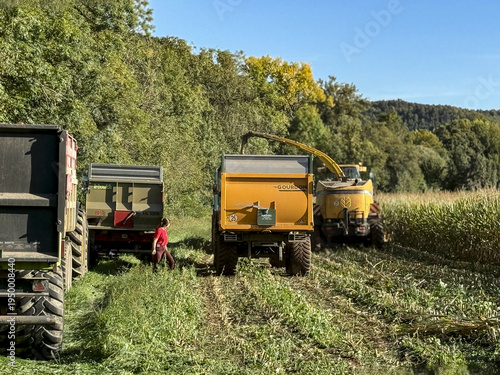 récolte de foin Aveyron Severac le chateau