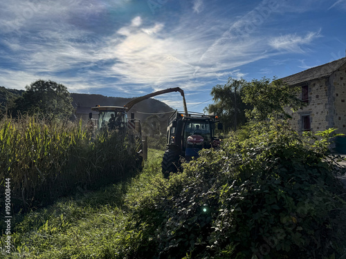 récolte de foin Aveyron Severac le chateau