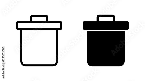 Trash icon set vector. trash can icon. delete sign and symbol.