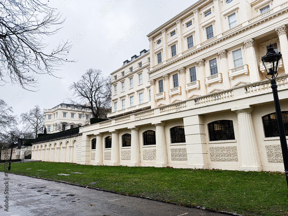 Fototapeta premium Elegant neoclassical Carlton House Terrace building in London with cream facade and arched windows