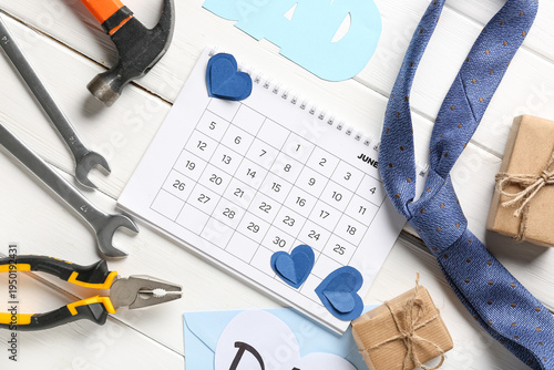 Calendar with gift boxes, i...