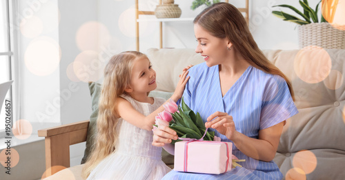 Cute little girl greeting h...
