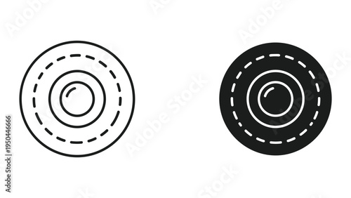 Circle Icon Set: Line Art and Solid Fill Representing Goals, Targets, or Achievements