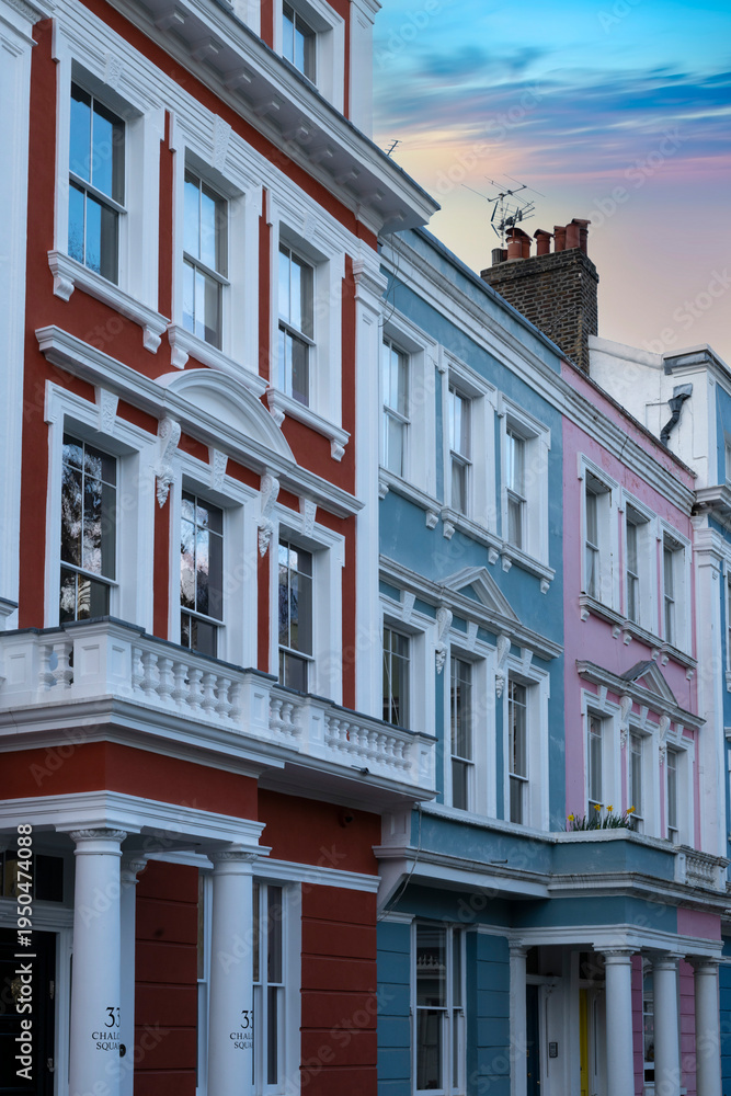 Obraz premium Colourful London residential architecture at Chalcot Square