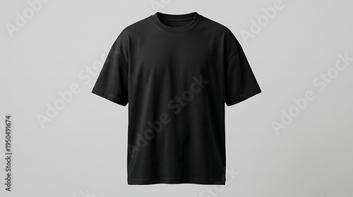 Black short sleeve crew neck casual tshirt for men and women