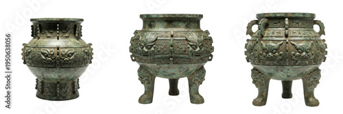 Fotografie Set and collection of ancient Chinese bronze ritual jars and tripod cauldrons wi