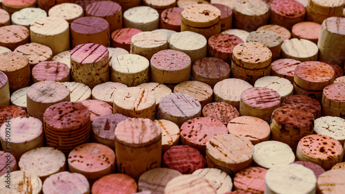 Fotografía Natural corks banner as rustic background for interior design projects