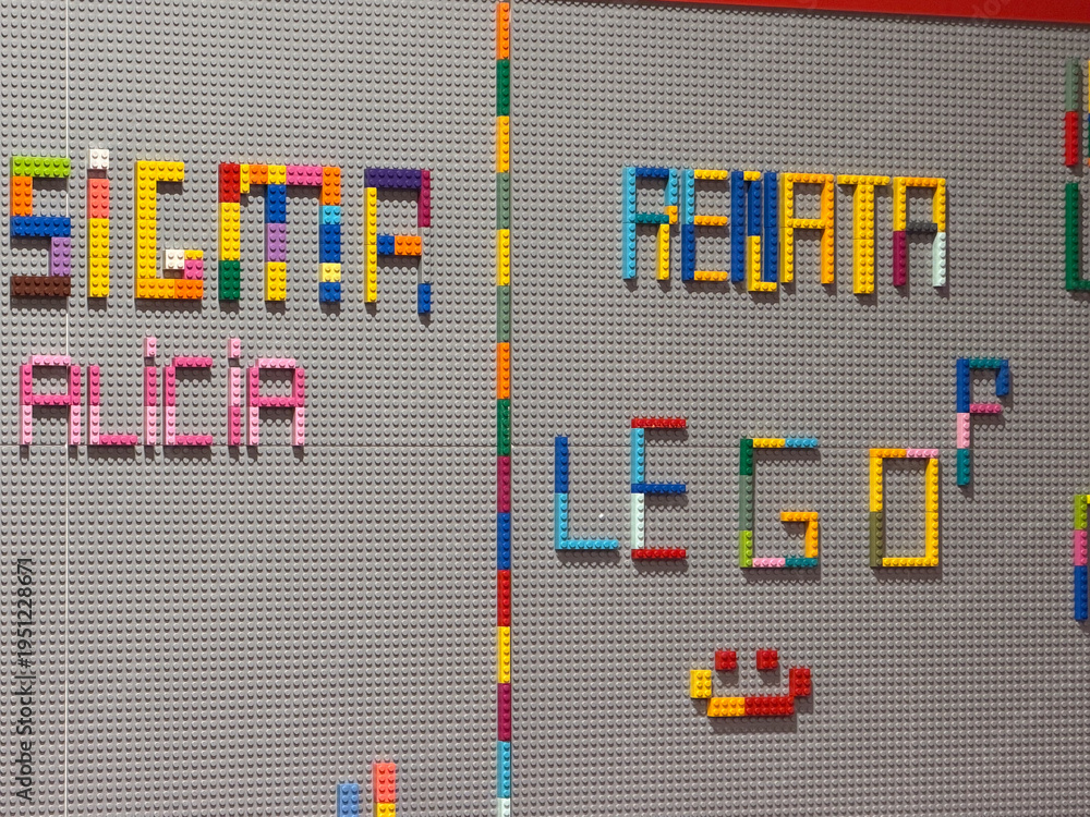 Naklejka premium Colorful lego letter wall