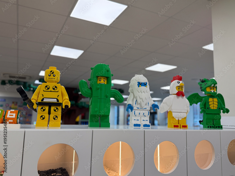 Fototapeta premium Lego minifigure mascots on display