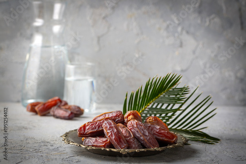 Dried date fruit in the pla...