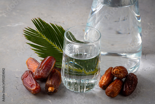 Dried date fruit in the pla...
