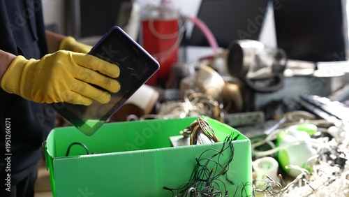 Obraz na plátně E-waste in the recycling center