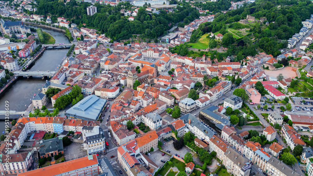 Obraz premium Aerial view of the old town above the city of Épinal in France, on a sunny spring day.