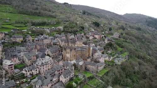 Conques desde el aire