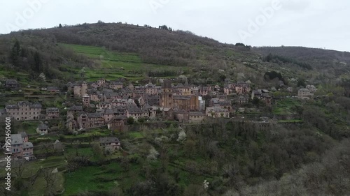 Conques desde el aire