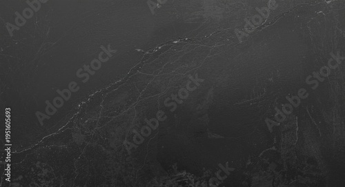 Refined black gift containe...