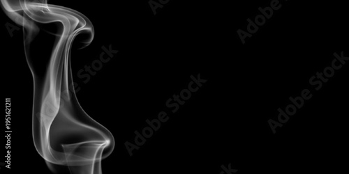 фотографія Elegant vertical white smoke wisp isolated on black background with copy space