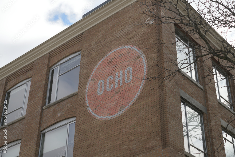 Obraz premium exterior building wall and weathered sign of HOTEL OCHO, a 3 star accommodations, at 195 Spadina Av, Toronto