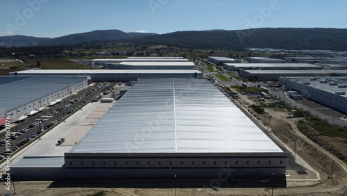 Foto Nave industrial en construccion