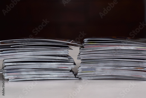 Foto Two stacks of sports trading cards with no visible players