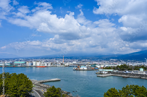 Wallpaper Mural 日本静岡富士田子の浦の公園 Torontodigital.ca