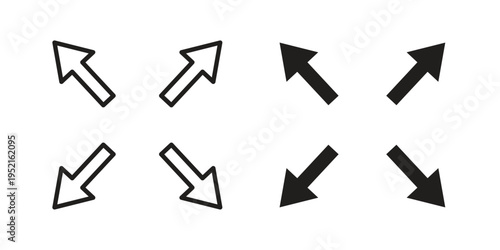 Expand icon in black and white. clipart and line style icons