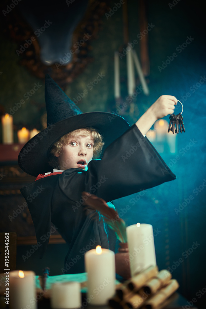 Fototapeta premium Mystic Key Discovery