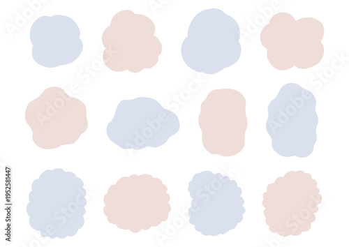 青と茶色の手描きのゆるいモコモコしたシェイプのセット