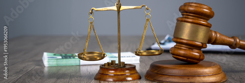 Canvastavla Bribe Offer in Judicial System