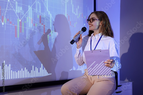 Female business speaker wit...