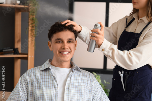 Professional hairdresser ap...