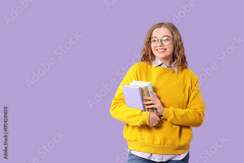 Young woman in eyeglasses w...