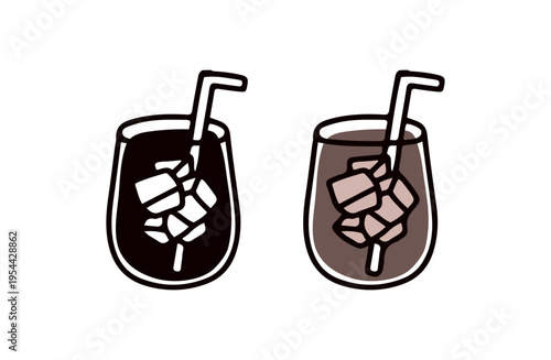白黒と色つきのアイスコーヒーのイラストセット