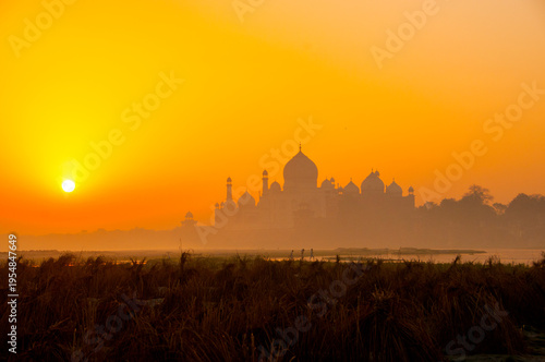 Photography Taj Mahal at sunrise on the Yamuna River