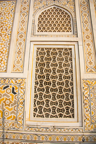 Detail of decoration and on the wall of Itmad-Ud-Daulah's tomb, Agra, Uttar Pradesh, India.