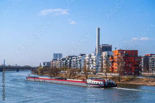 Westhafen, Frankfurt am Mai...