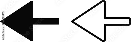 Black and white arrows pointing in opposite directions isolated on transparent background, Vector