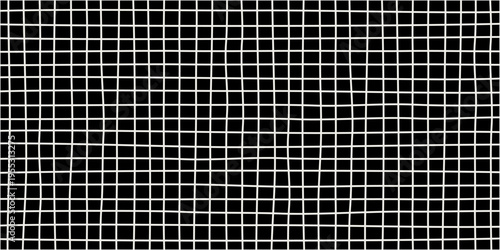 黒地に手書きの白い格子柄の背景素材