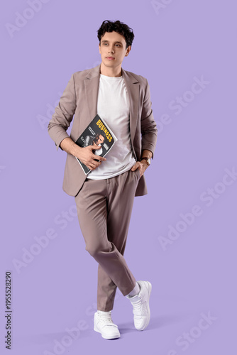 Handsome young man in styli...