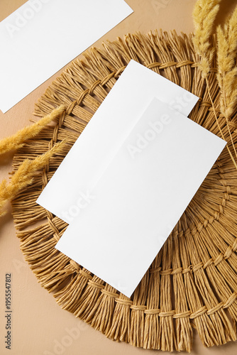Wicker mat with blank cards...