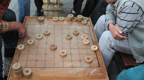 Chinese checkers