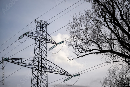 TRALICCIO ALTA TENSIONE ELETTRICA