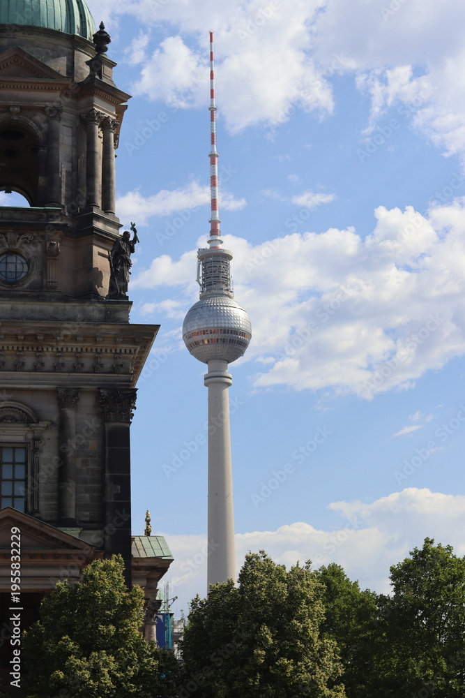 Naklejka premium Fernseherturm