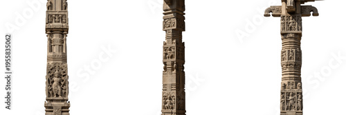 Tableau sur toile Intricate Stone Carvings on Ancient Hindu Temple Pillars, Traditional Indian Arc