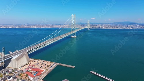 明石海峡大橋と道の駅あわじ（兵庫県淡路市）