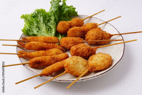 串カツ　串揚げ