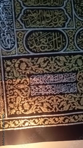 thai art painting on the wall