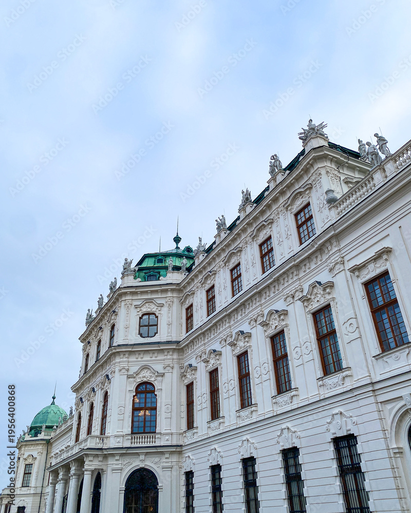 Fototapeta premium The Upper Belvedere Palace and its garden on a beautiful winter Christmas day in Vienna, Austria 